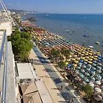 Апартаменты Renata Seaview 310 Дуррес