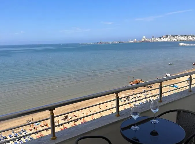 Renata Seaview 310 Durrës