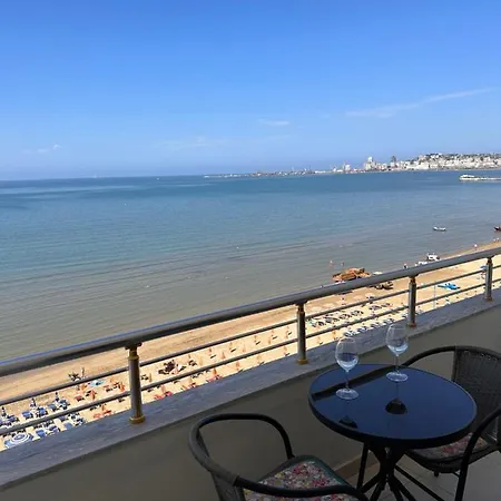 Renata Seaview 310 Durrës